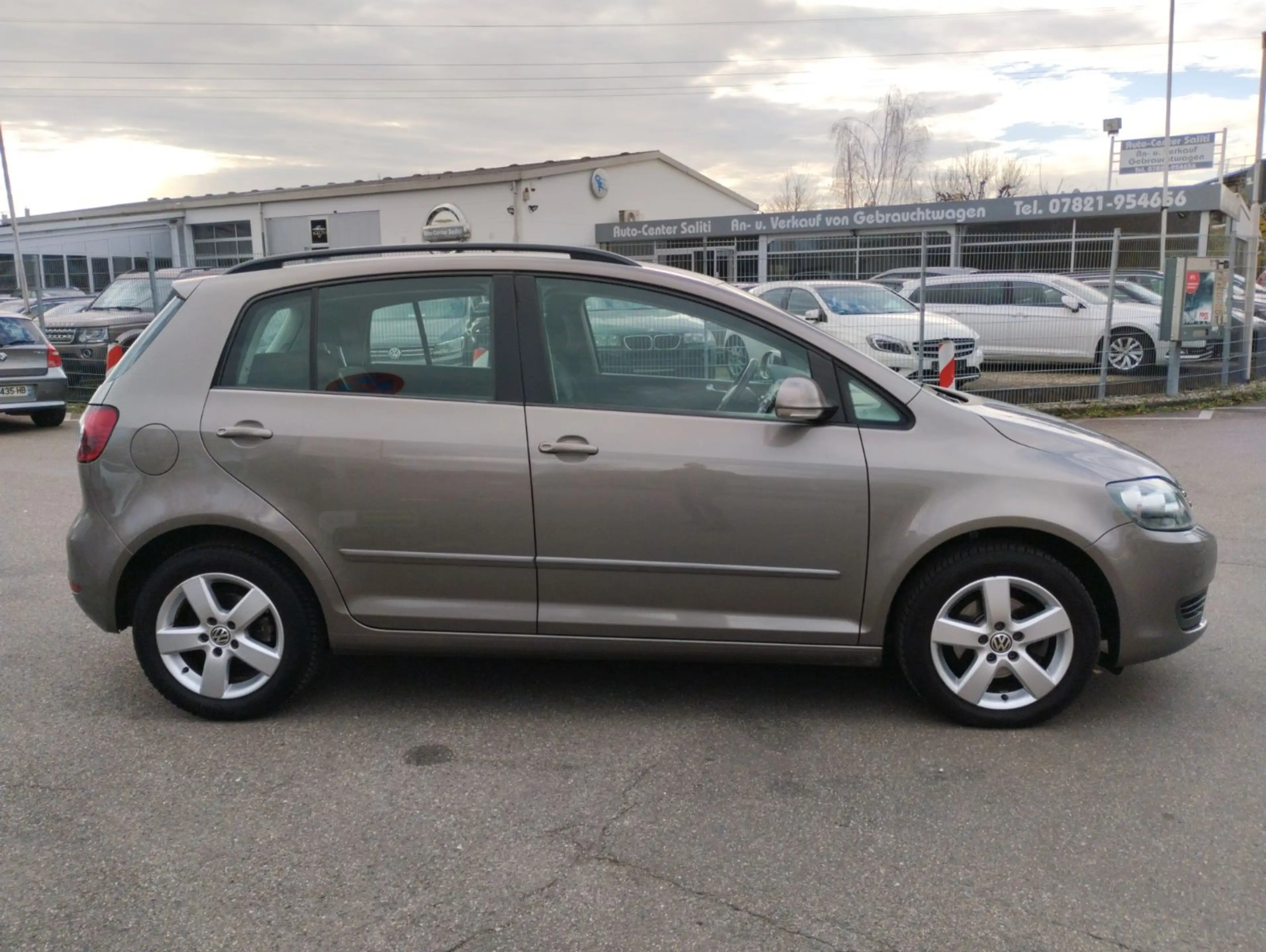 Volkswagen Golf Plus VI Comfortline DSG — photo 4