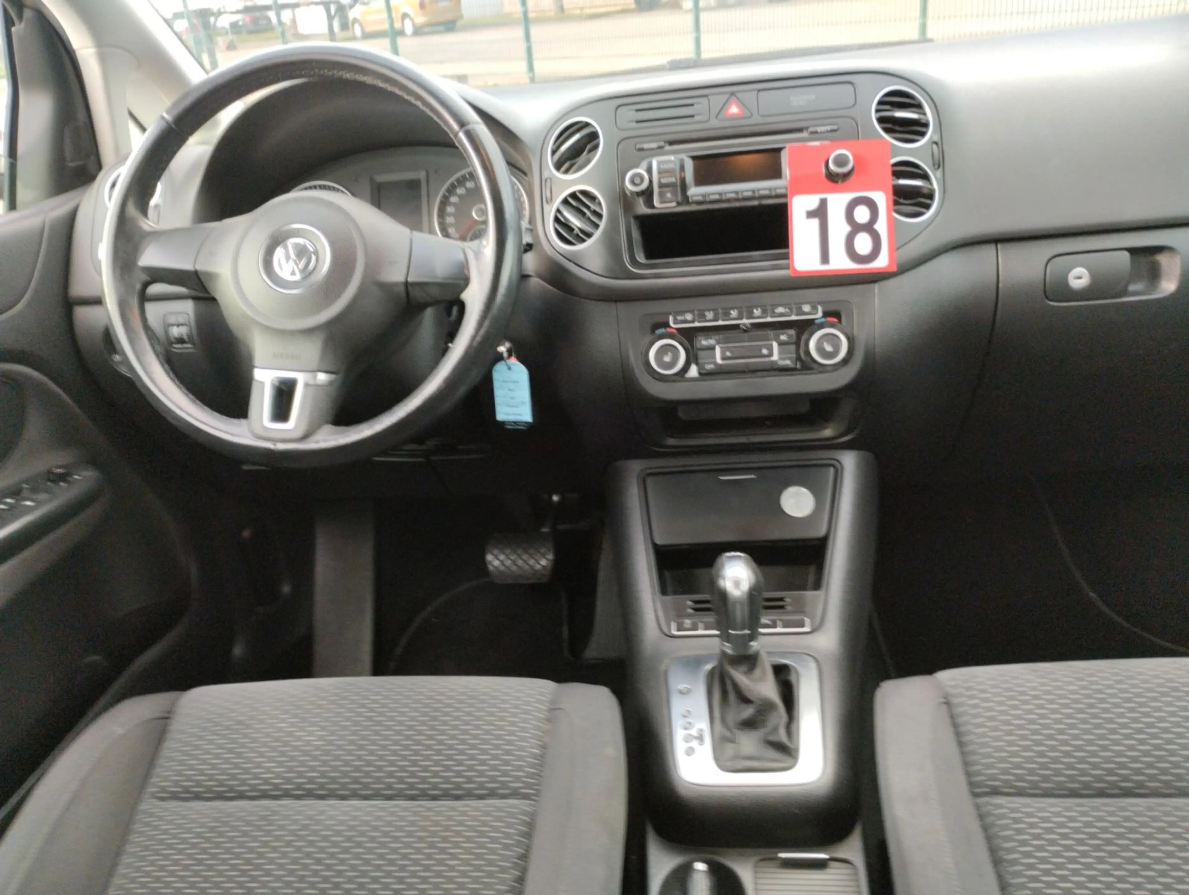 Volkswagen Golf Plus VI Comfortline DSG — photo 12