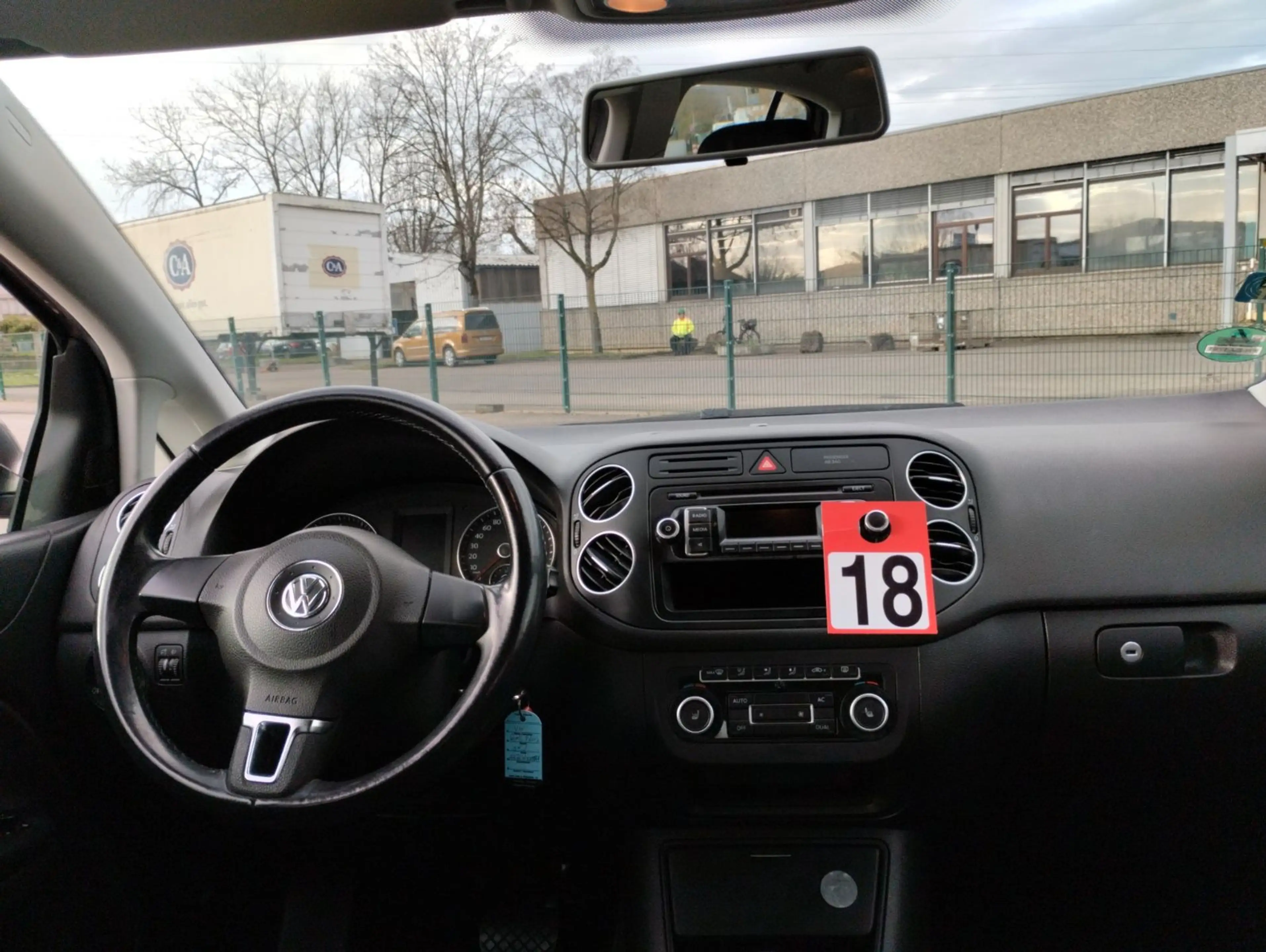 Volkswagen Golf Plus VI Comfortline DSG — photo 13