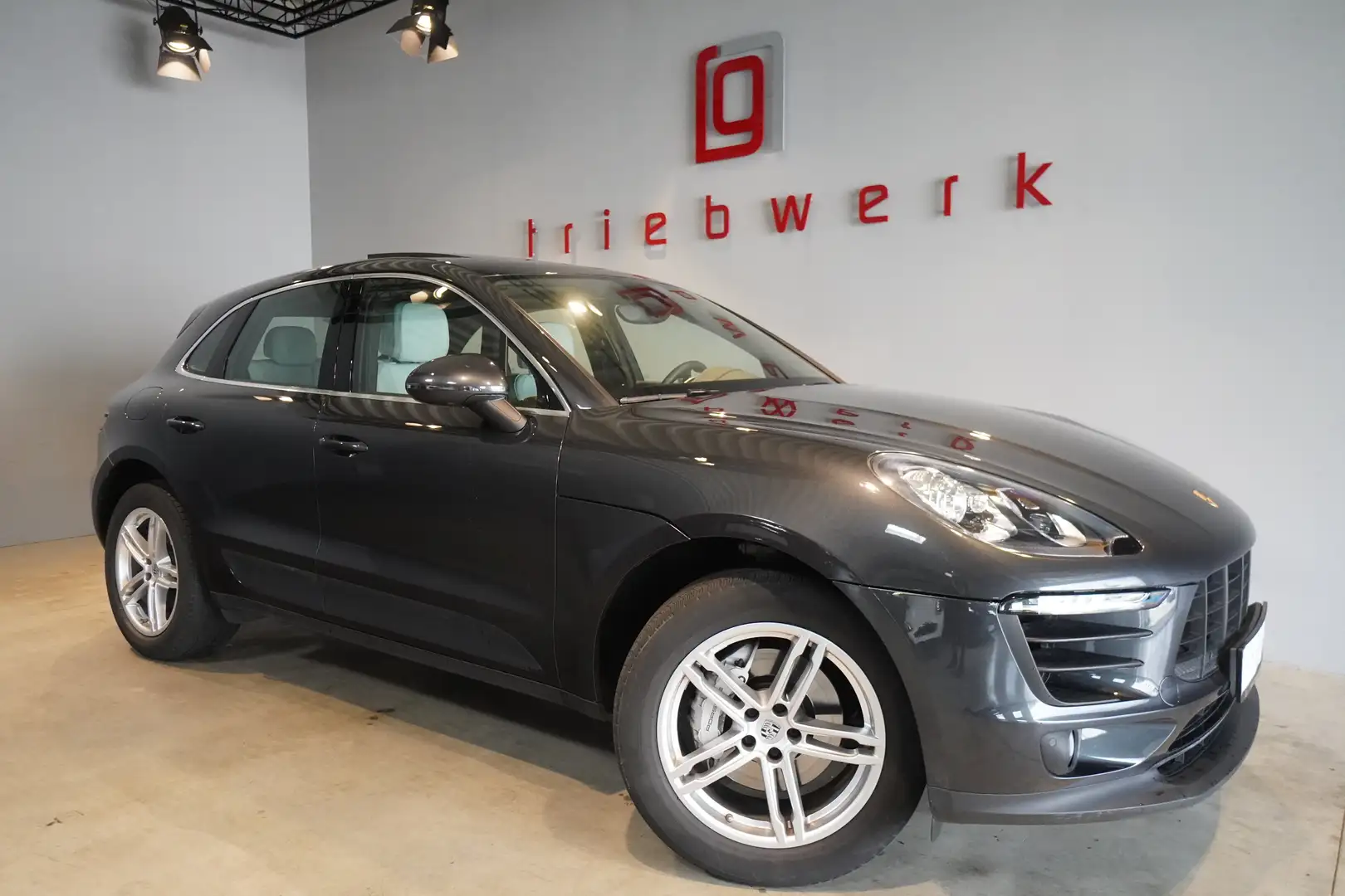 Porsche Macan S PDK-BRD-FZG-U-frei-Pano-37 TKm*** Gris - 1