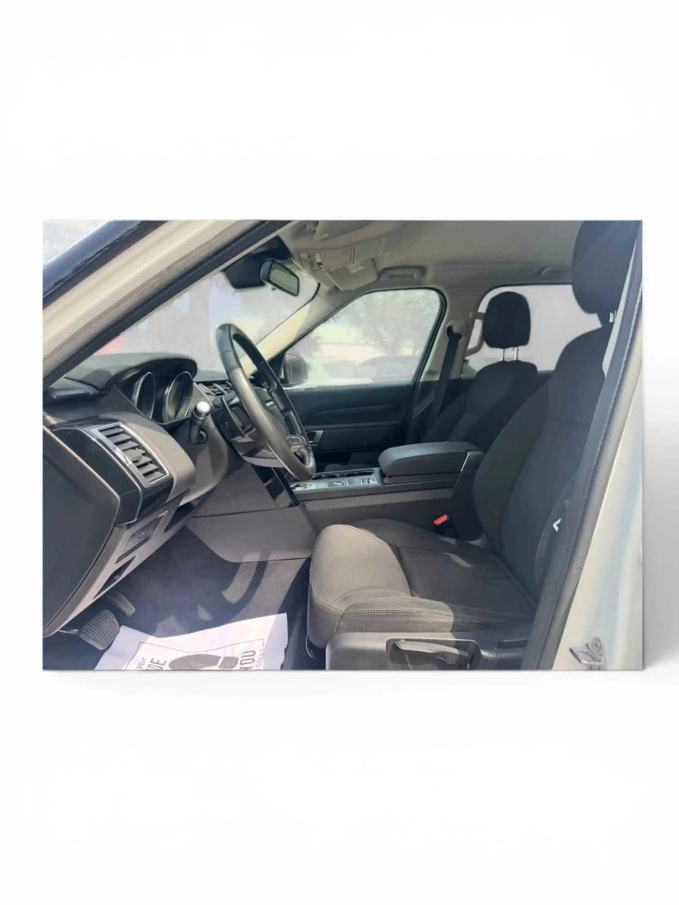 Land Rover Discovery 5 S SD4 — photo 10