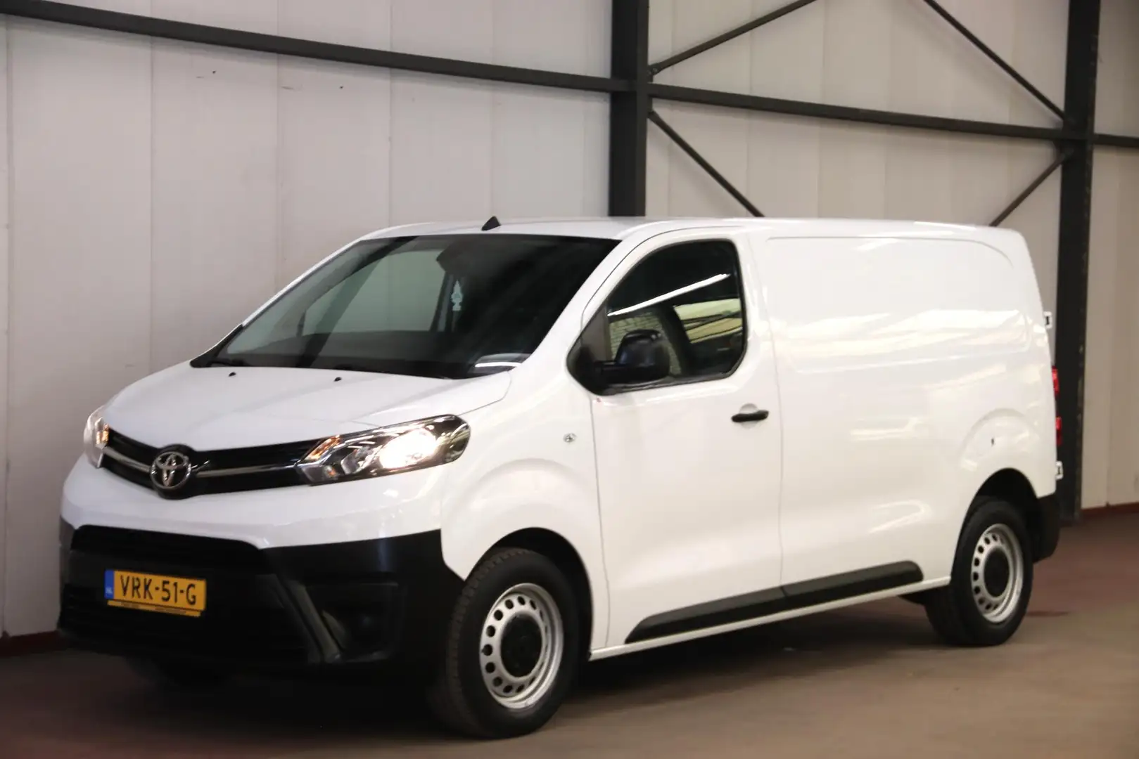 Toyota Proace Worker D-4D 145PK L2H1 LANG EURO 6 Blanc - 1