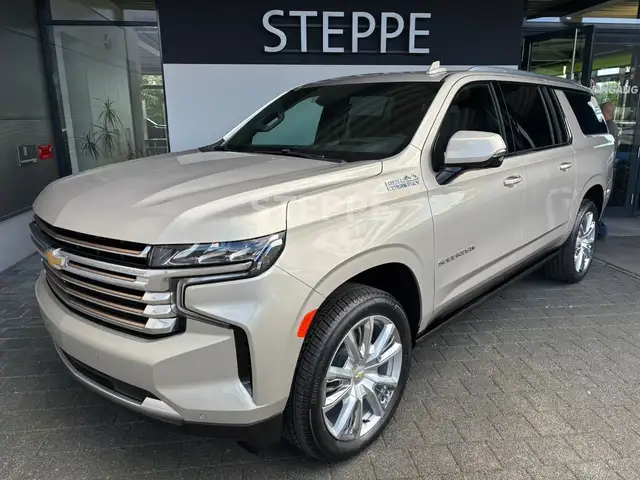 Chevrolet Suburban 6,2 High Country AHK  22"Alu; Luftfeder