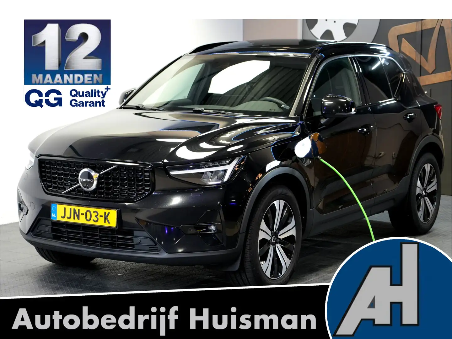 Volvo XC40 Volvo XC40 1.5 T5 Plug-in Hybrid 193kW/262pk DCT7 Schwarz - 1