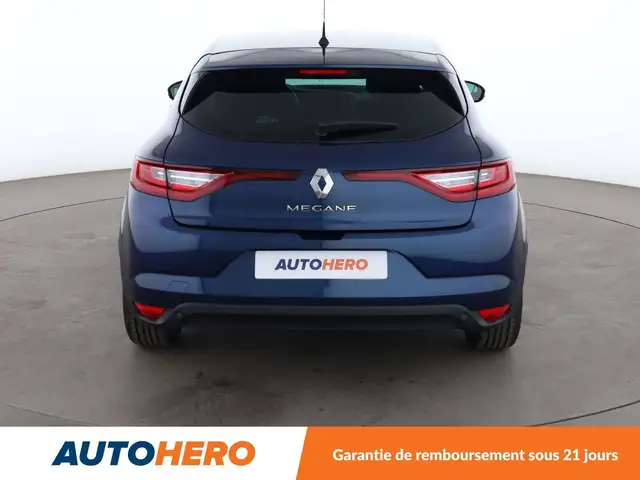 Renault Megane view 5