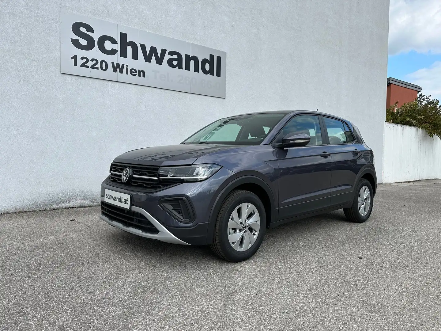 Volkswagen T-Cross 4Me TSI Grau - 2