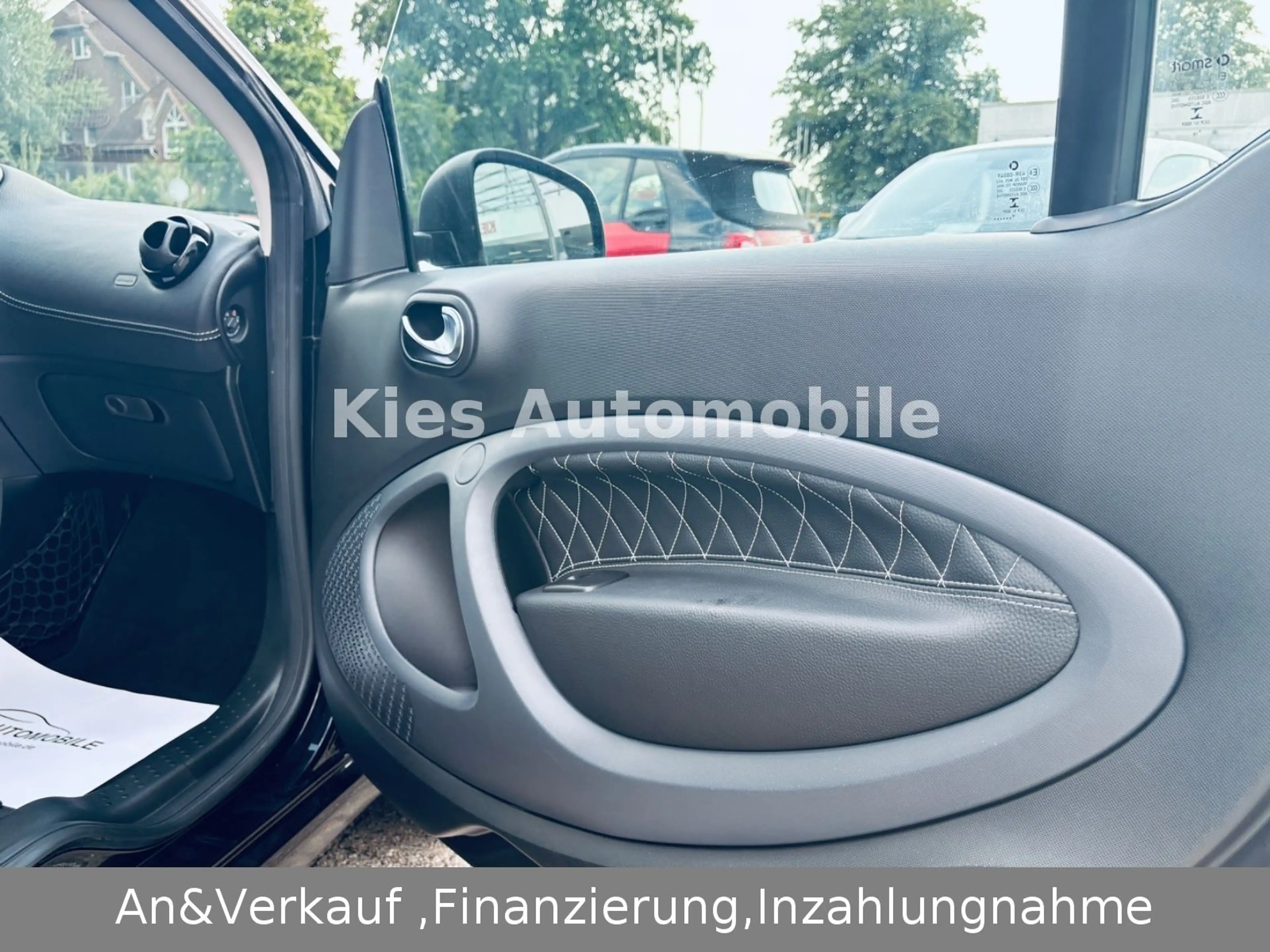 smart forTwo Cabrio Brabus Xclusive AUTOM/LEDER/NAVI — photo 13