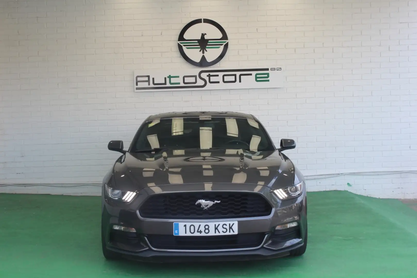 Ford Mustang Fastback 5.0 Ti-VCT GT Aut. Сірий - 2
