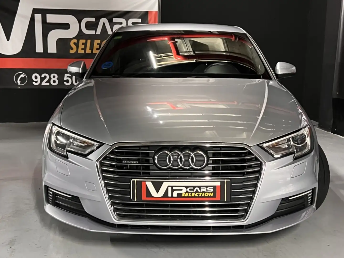 Audi A3 Sportback 1.4 TFSI e-tron Sport ed. S tronic Gris - 2