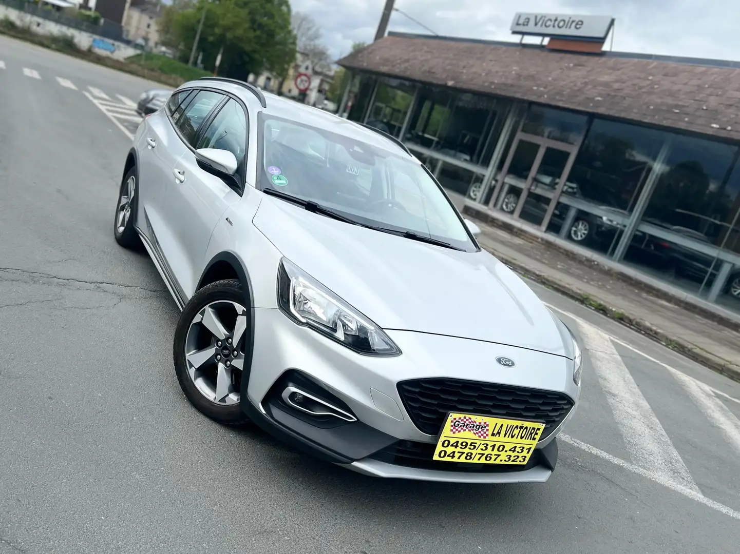 Ford Focus Active 1.0 essence boite Automatique Zilver - 1