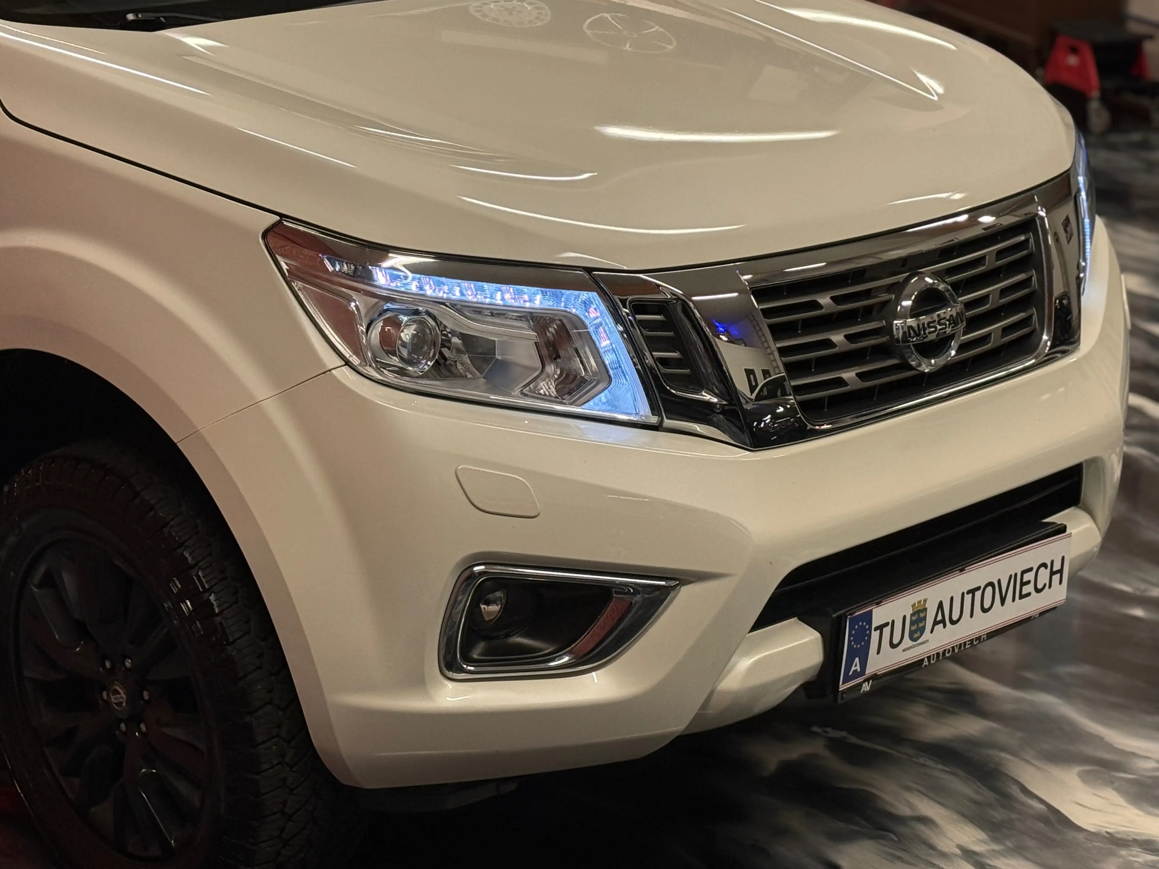 Nissan NP300 Visia King Cab 4x4*1Besitz*Vollausstattung*Trek1* — photo 6