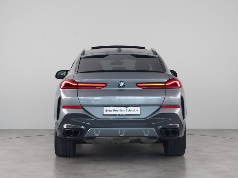 BMW X6 M60i xDrive Trekhaak — photo 11