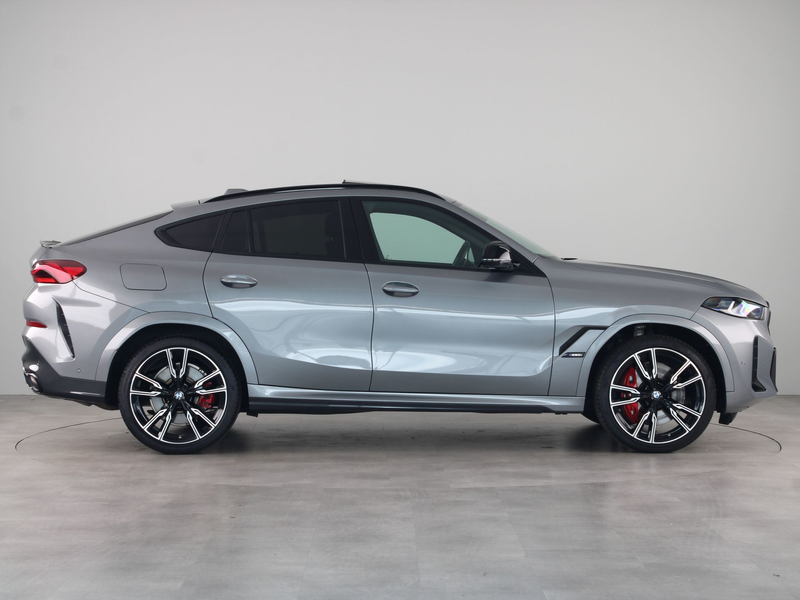 BMW X6 M60i xDrive Trekhaak — photo 9