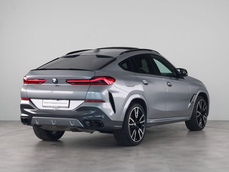BMW X6 M60i xDrive Trekhaak — photo 10