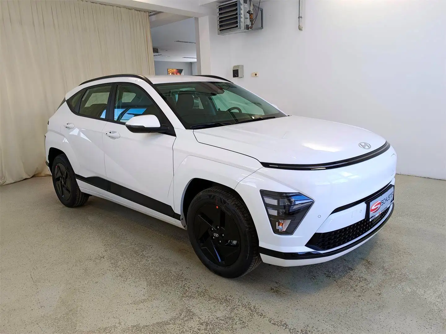 Hyundai KONA EV (SX2) Smart Line 48,6 kWh k7es1-P20/21-O20 Weiß - 1