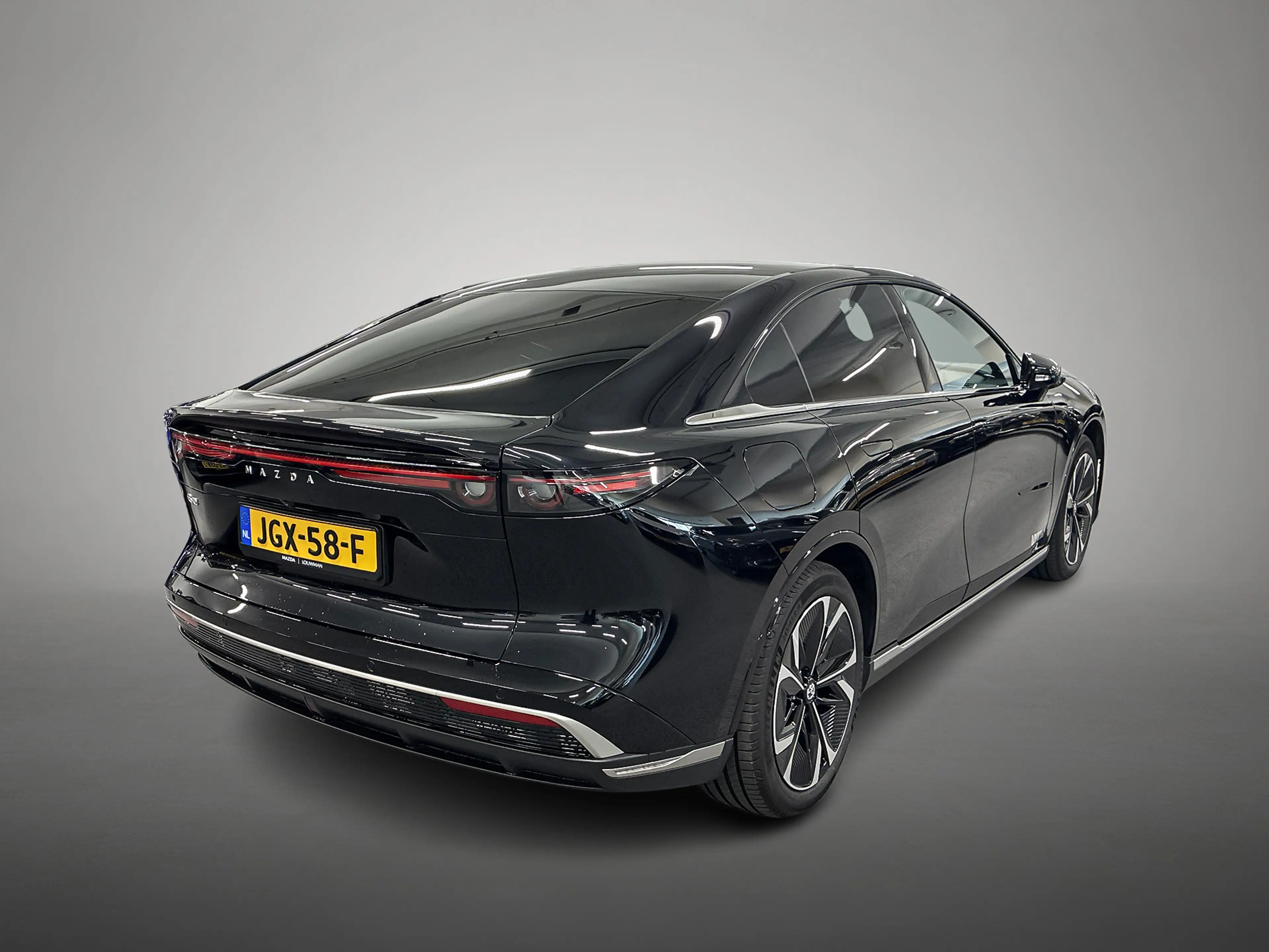 Mazda 6e Takumi 68.8 kWh Demo — photo 2