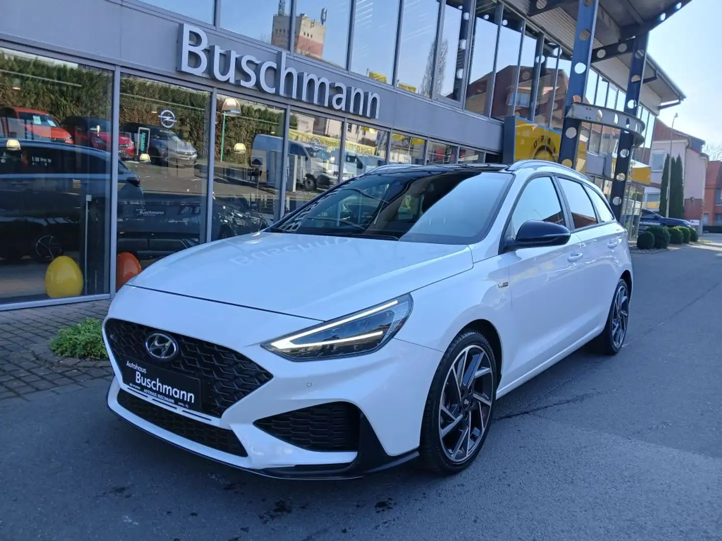 Hyundai i30 Kombi 1.5 T-GDI 48V-Hybrid N-Line Wit - 1
