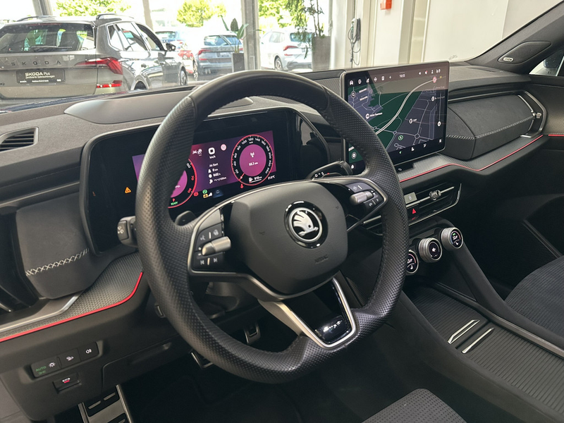 Skoda Kodiaq 1.5 TSI DSG mHEV Sportline LED 360° — photo 14