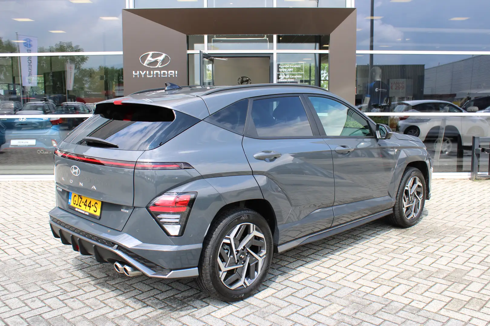 Hyundai KONA 1.6 GDI HEV N Line | 360 camera | Elektrisch verst Grau - 2