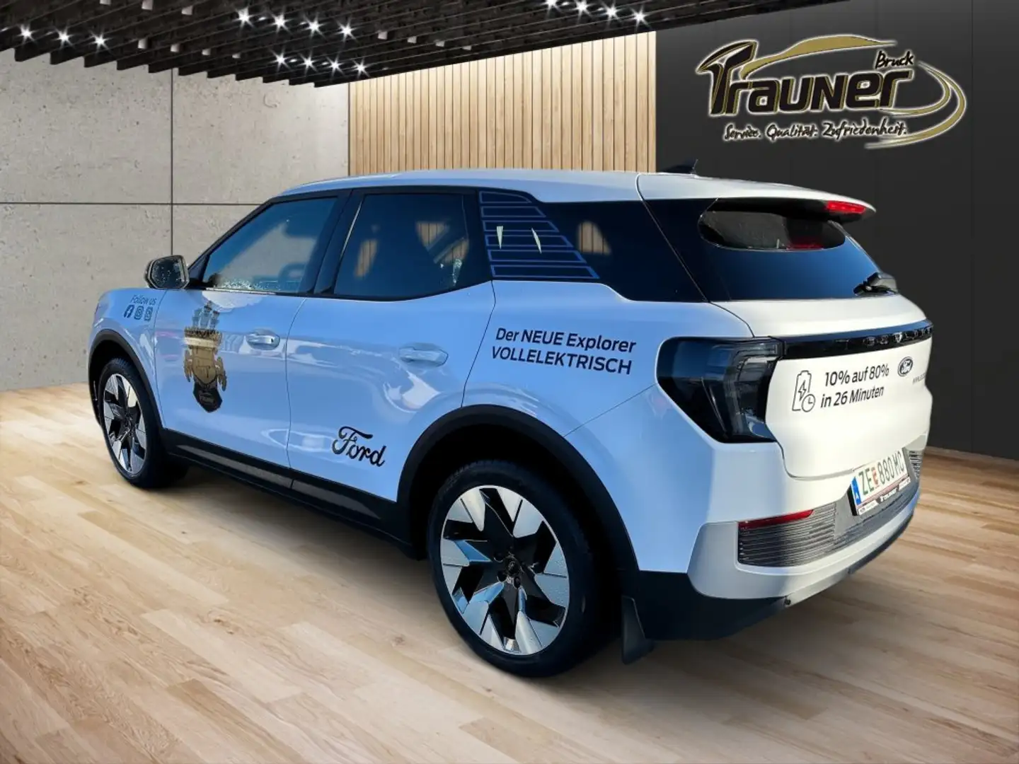 Ford Explorer Premium AWD 79 kWh Weiß - 2