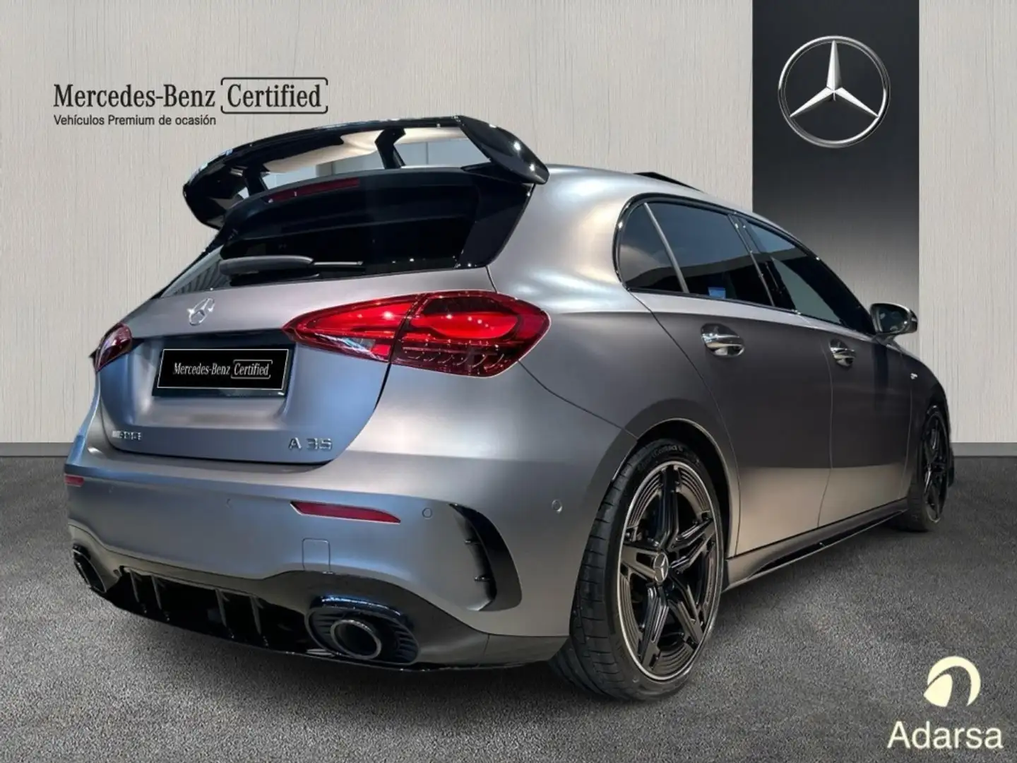 Mercedes-Benz A 35 AMG Line Premium 4Matic 8G-DCT Gris - 2