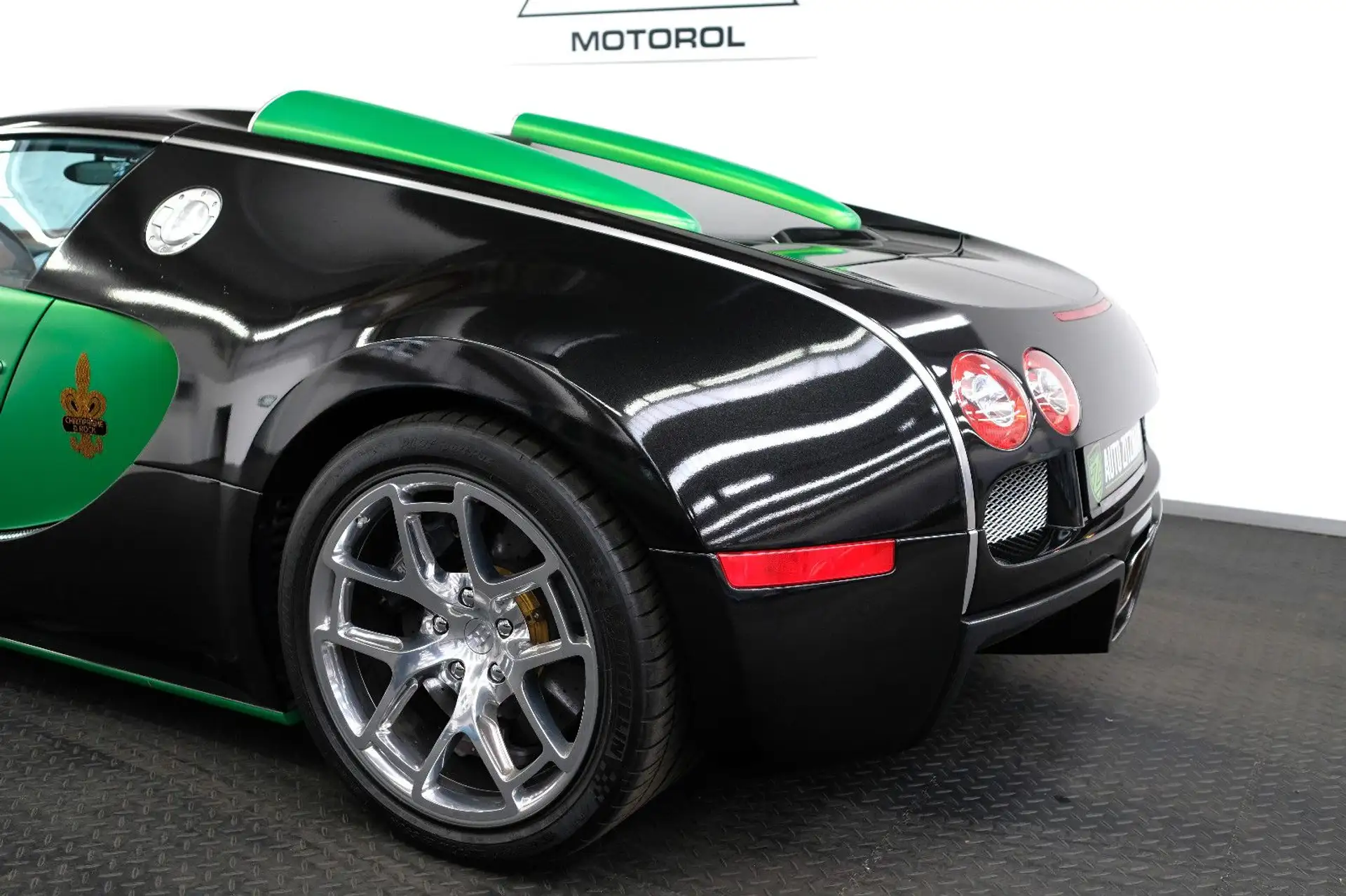 부가티 Veyron 2015 그린 사진 7
