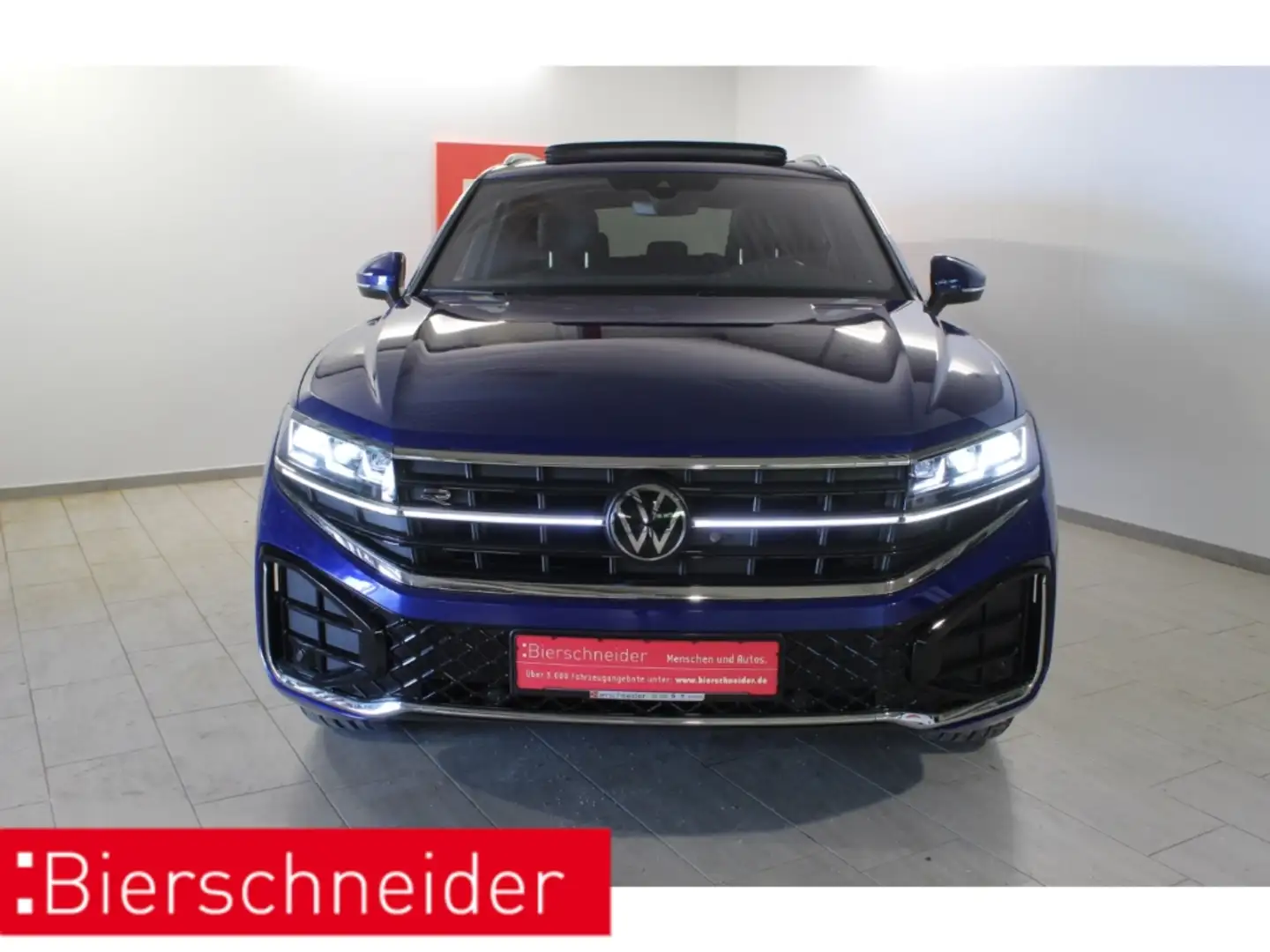 Volkswagen Touareg 3.0 TDI 2x R-Line 19 PANO AHK STAND Blau - 2