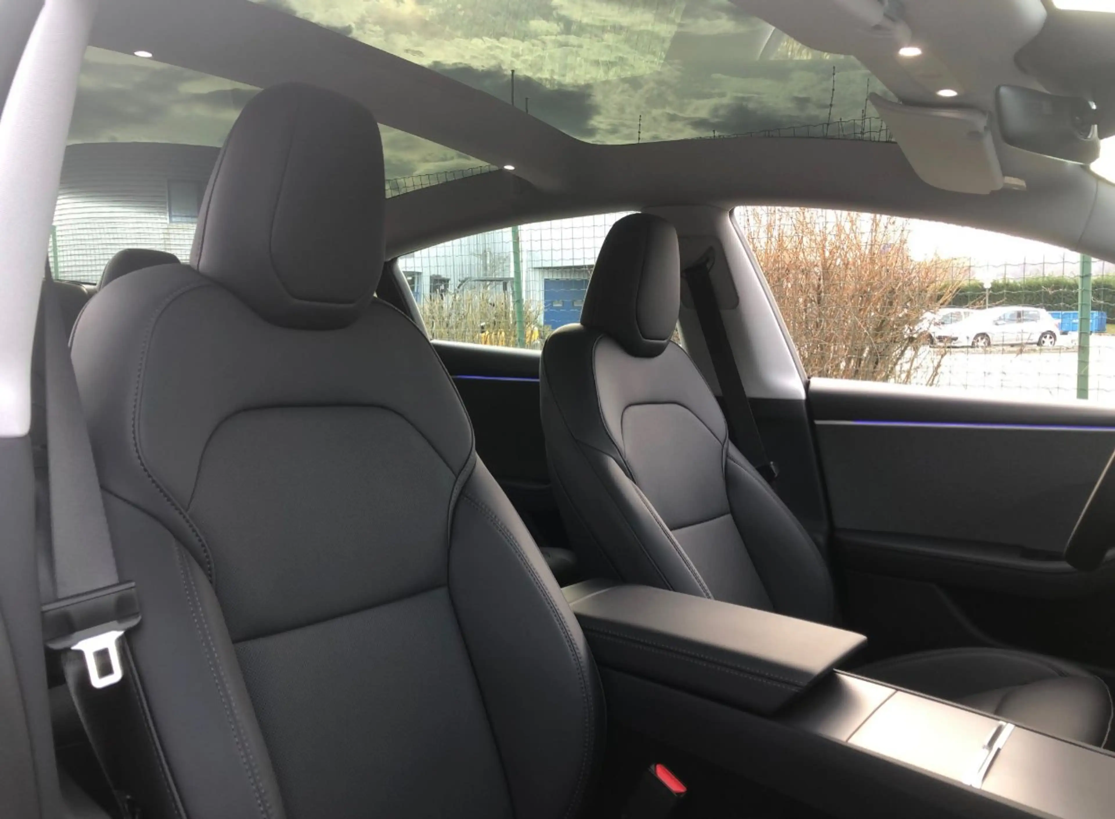 Tesla Model 3 TESLA MODEL 3 HIGHLINE — photo 10