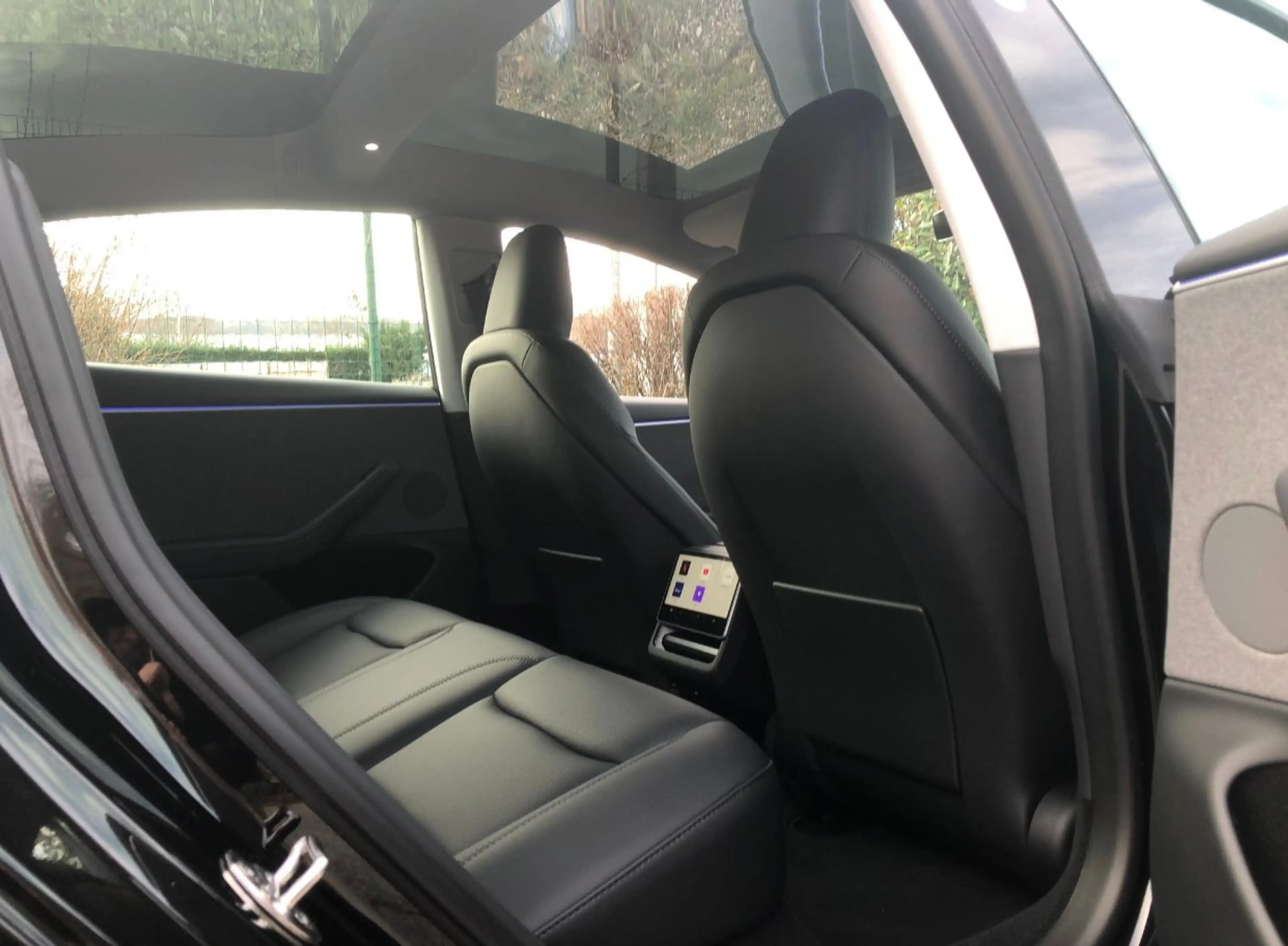 Tesla Model 3 TESLA MODEL 3 HIGHLINE — photo 11