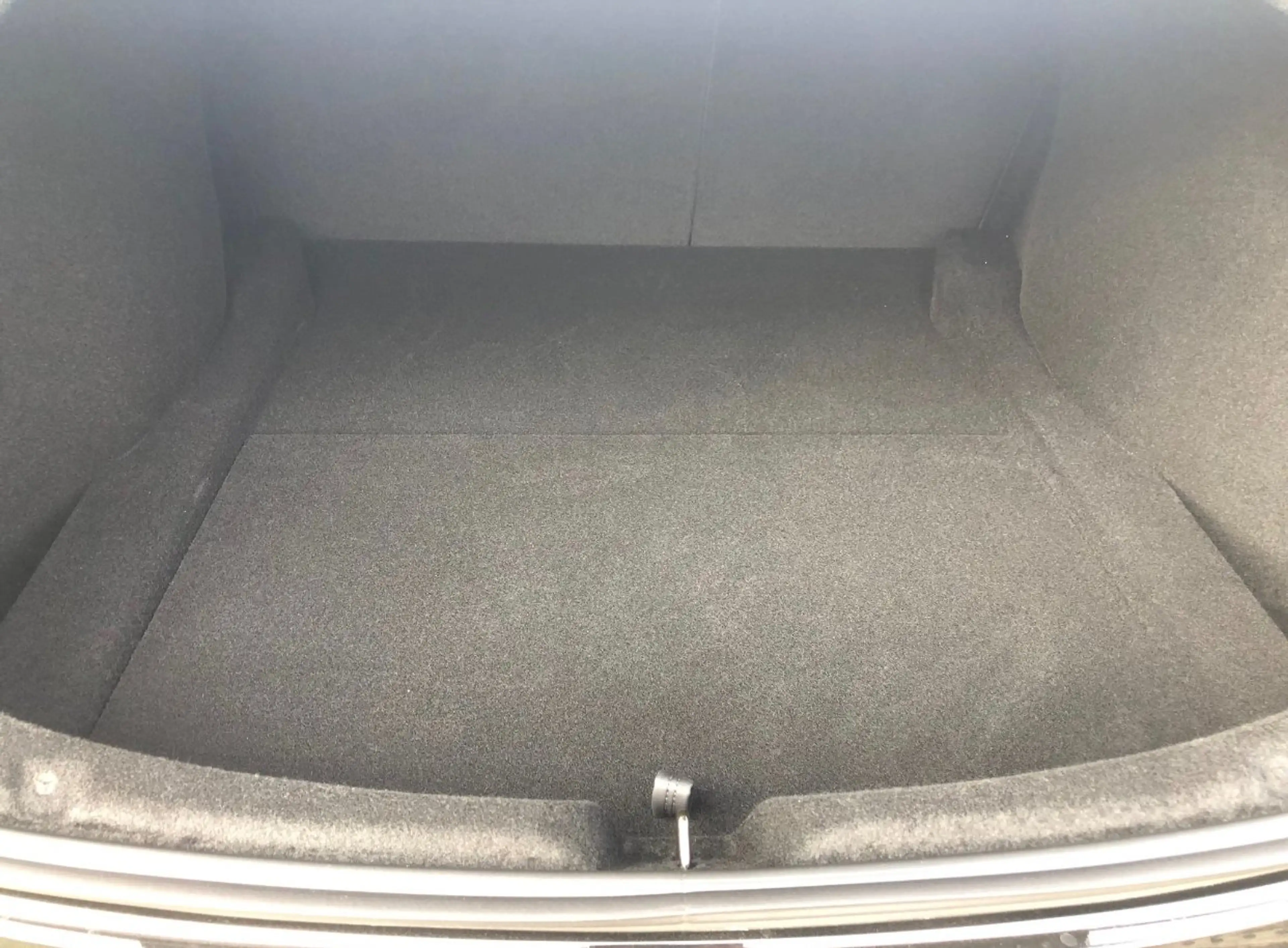 Tesla Model 3 TESLA MODEL 3 HIGHLINE — photo 15