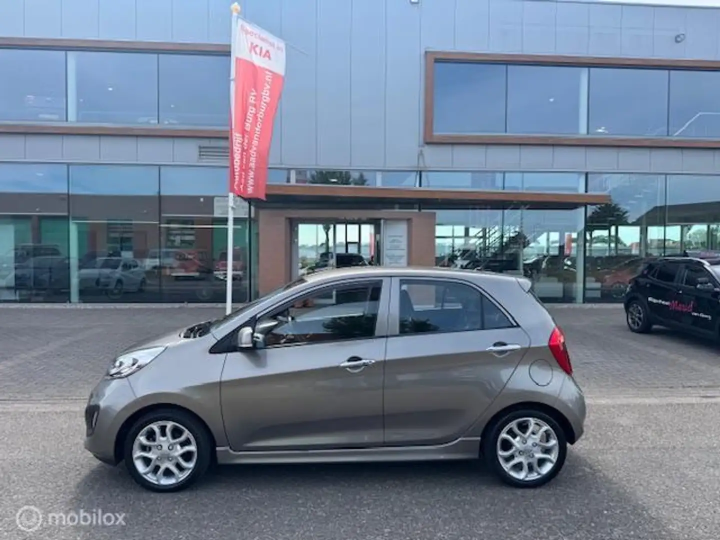 Kia Picanto 1.2 85pk Automaat SuperPack Luxe uitvoering , Clim Grijs - 2