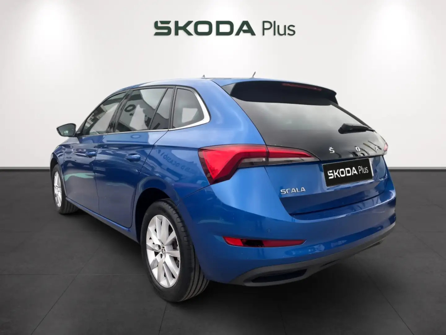 Skoda Scala 1.0 TSI Ambition 70kW Azul - 2