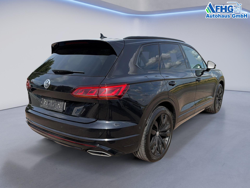 Volkswagen Touareg R-Line FINAL EDITION 3.0 V6 TDI Elegance 210 kW... — photo 4