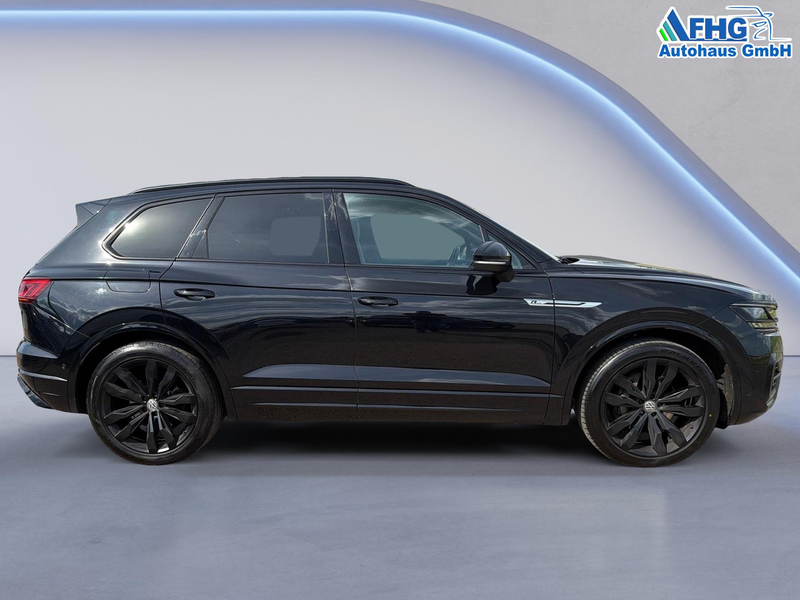 Volkswagen Touareg R-Line FINAL EDITION 3.0 V6 TDI Elegance 210 kW... — photo 3