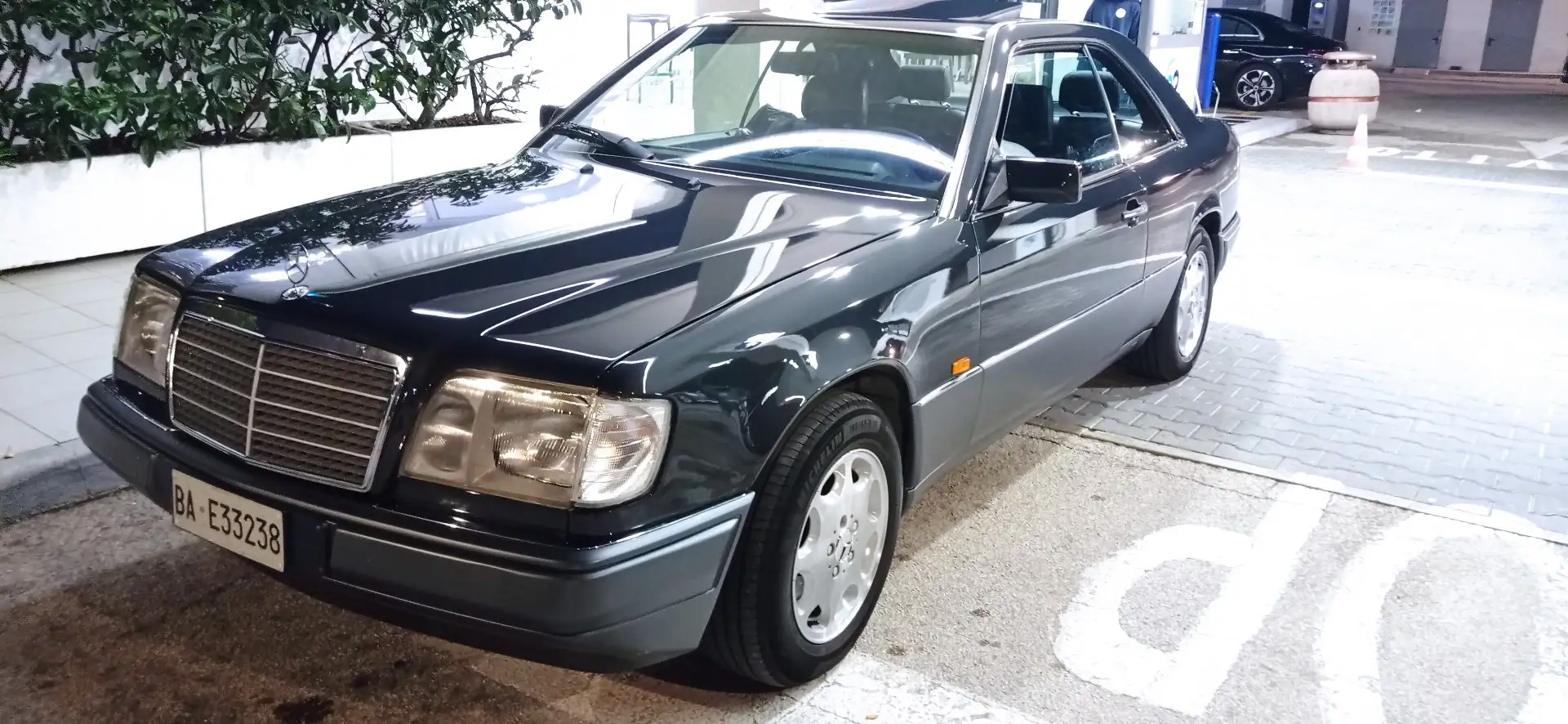 Mercedes-Benz CE 200 - 1