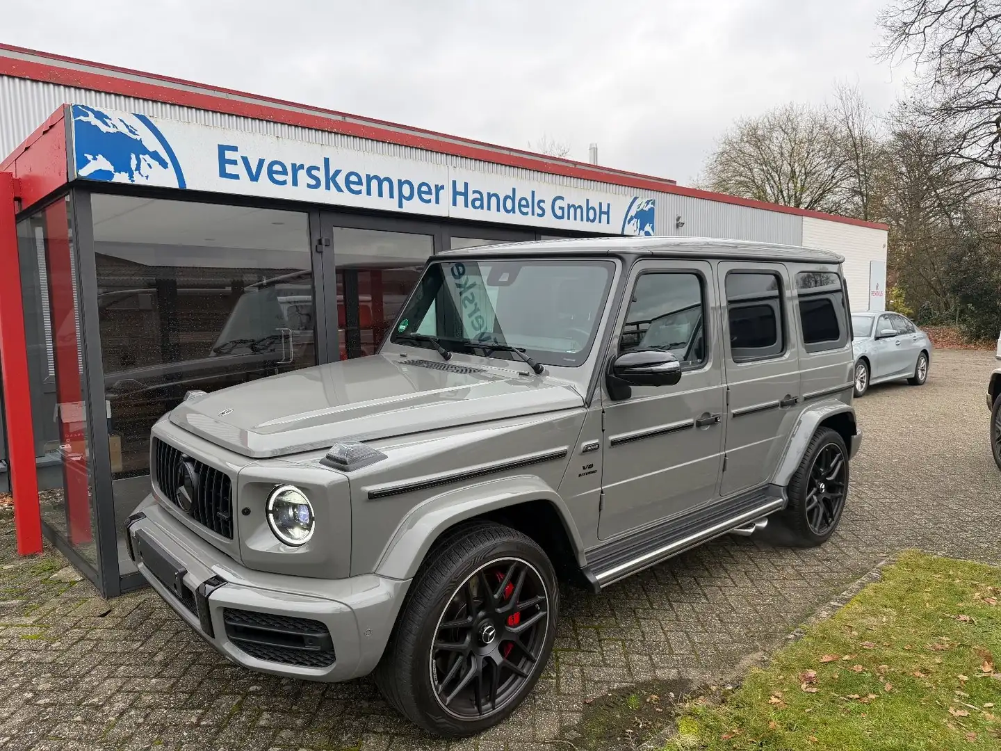 Mercedes-Benz G 63 AMG MY 2024 Classic grey AMG Performance Grau - 1