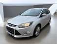 Ford Focus Ambiente*Klima*1,6TDCI 85Kw*TÜV neu*EURO5 Argent - thumbnail 1