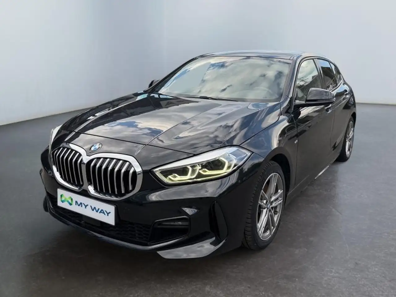 BMW 118