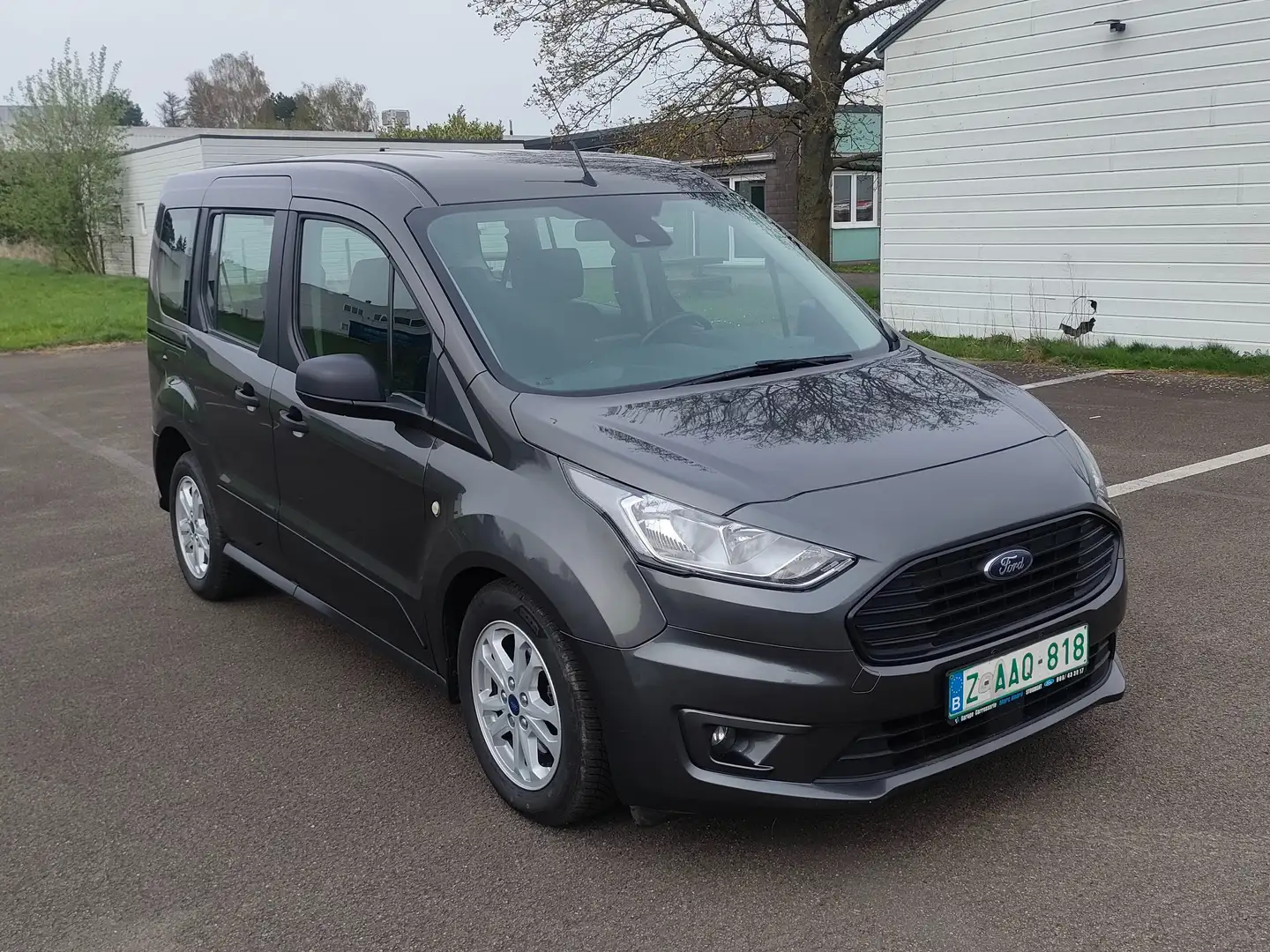 Ford Tourneo Connect Grijs - 1