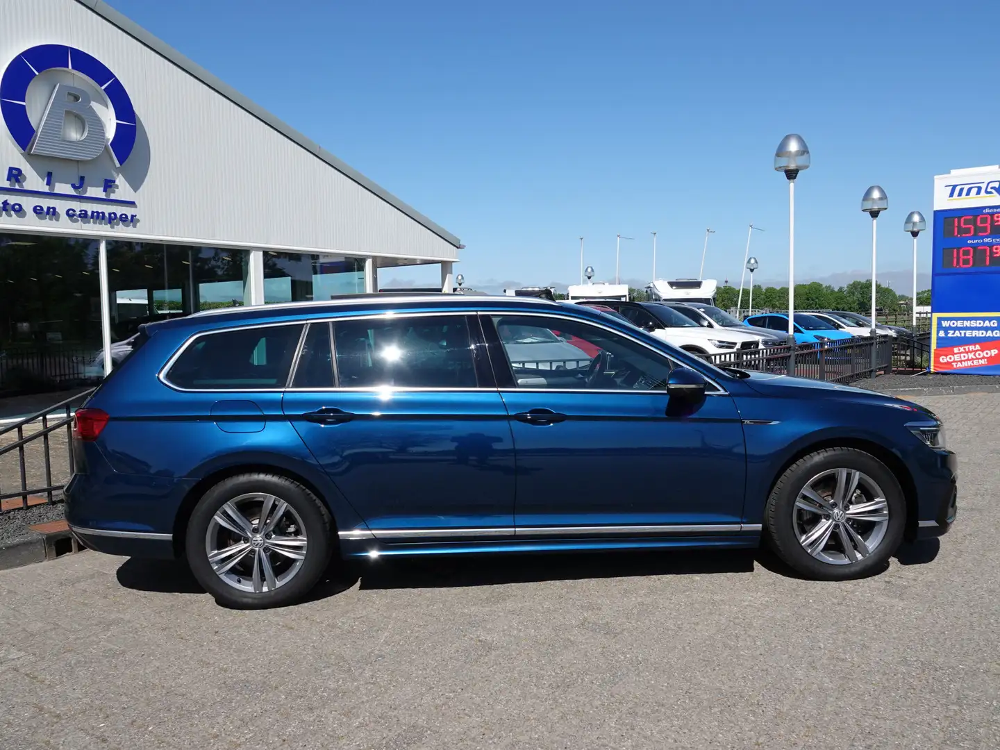 Volkswagen Passat Variant 1.5 TSI 150PK AUT Elegance R-LINE VOL LEER | PANO Azul - 2