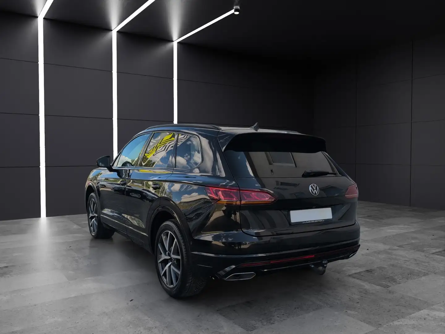 Volkswagen Touareg R-Line 4Motion 3.0 V6 TDI Panoramadach AHK Navi Rückfahrkamera Allrad Noir - 2
