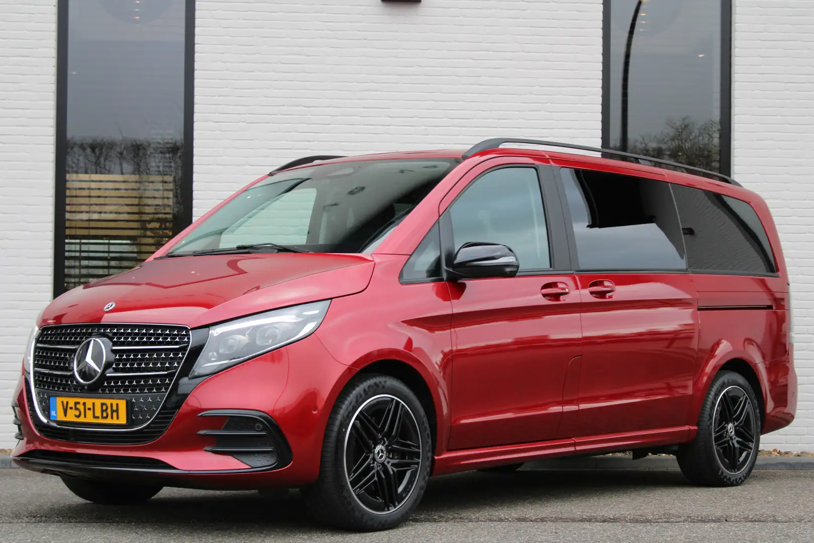 Mercedes-Benz V 250 250d / BPM VRIJ / DC / AMG / New Model / 2x Elec S Rood - 2