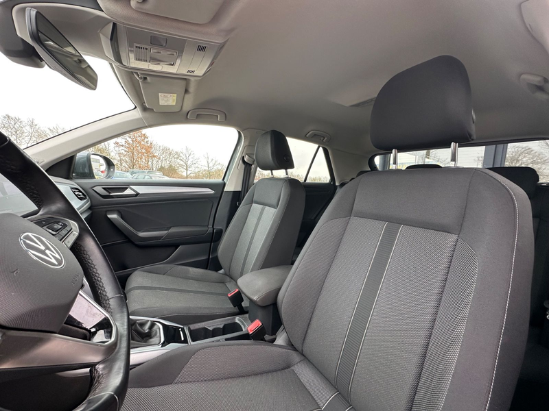 Volkswagen T-Roc 2.0 TDI DSG Life*ACC*AHK*LED*VIRTUAL*BEATS — photo 10