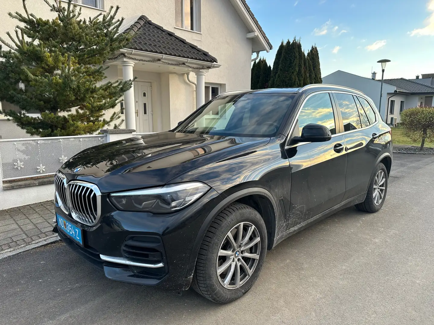BMW X5 xDrive 30 d Schwarz - 1