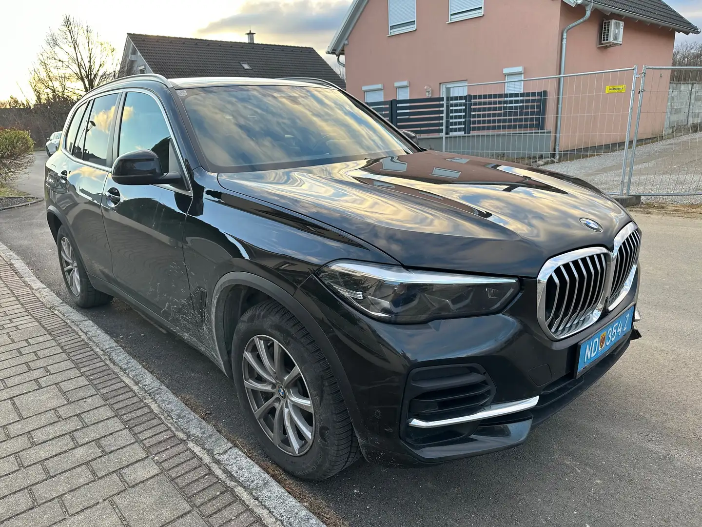 BMW X5 xDrive 30 d Schwarz - 2