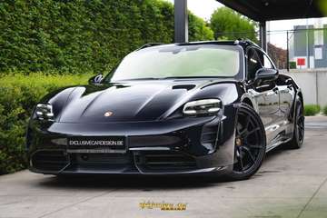 Taycan GTS Sport Turismo SportDesign *Carbon* /21''/Innodrive/HUD/SportChrono/Memory/RaceTex/
