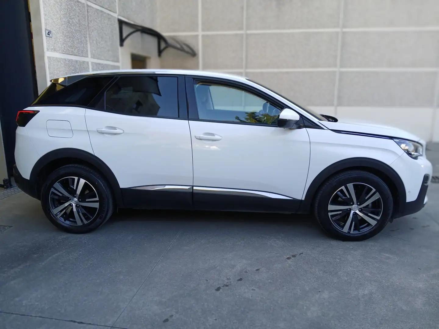 Peugeot 3008 3008 1.5 bluehdi Allure s Wit - 2