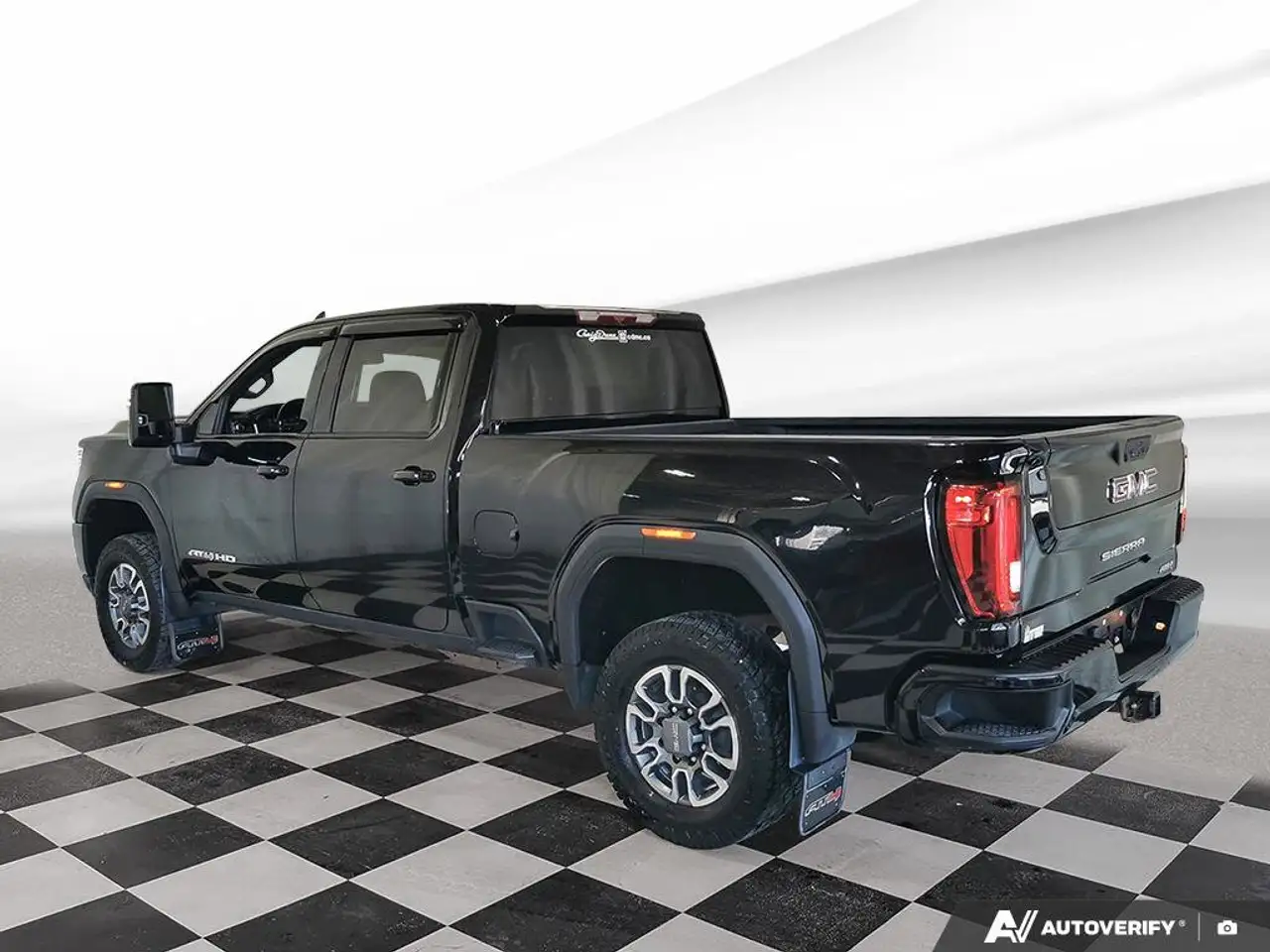 GMC Sierra 2500HD photo GMC Sierra 2500HD