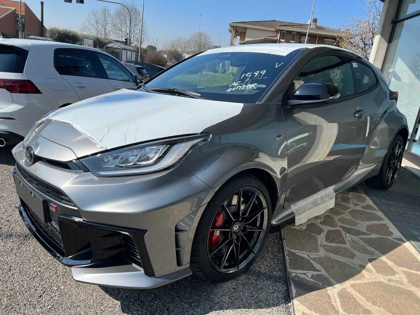 Toyota Yaris GR Circuit Performance cerchi forgiati Bianco - 2