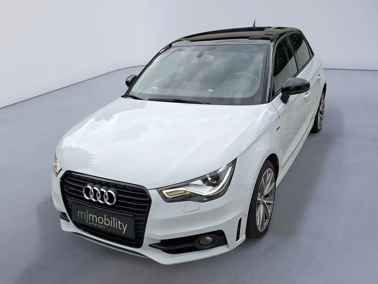Audi A1 Sportback S-Line 1.6 TDI Erstbesitz 66 kW (90 P... Weiß - 1